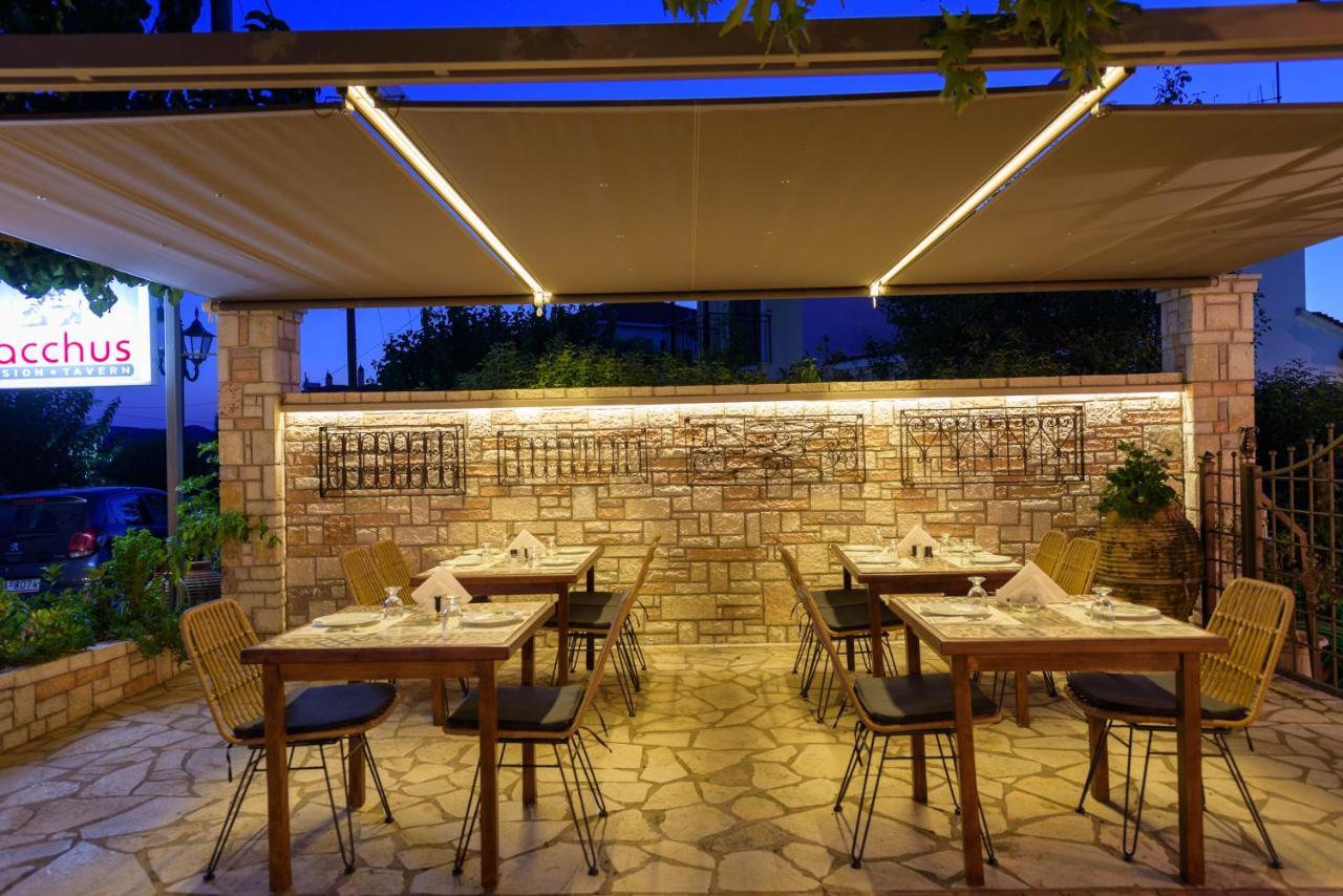 Hotel Bacchus à Olympie Extérieur photo
