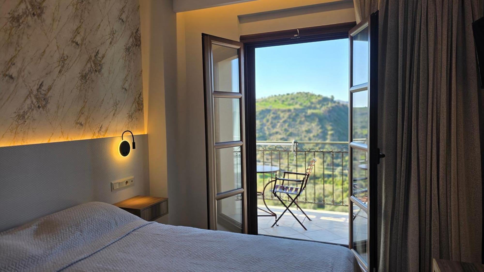 Hotel Bacchus à Olympie Extérieur photo